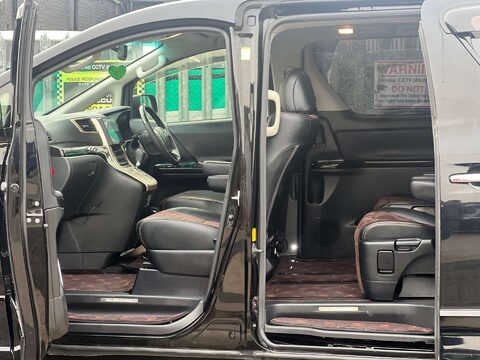 Toyota Alphard GOLDEN EYES II TWIN SUNROOF GRADE 4B WOW 41