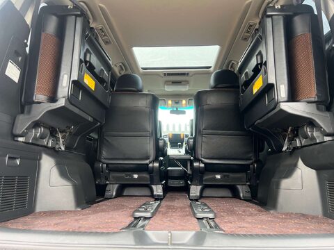 Toyota Alphard GOLDEN EYES II TWIN SUNROOF GRADE 4B WOW 46