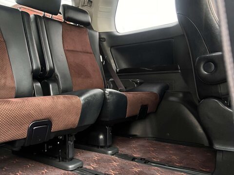 Toyota Alphard GOLDEN EYES II TWIN SUNROOF GRADE 4B WOW 54