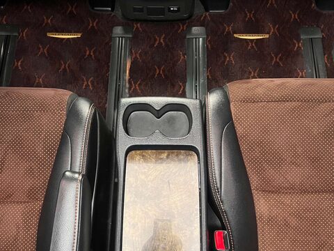 Toyota Alphard GOLDEN EYES II TWIN SUNROOF GRADE 4B WOW 78