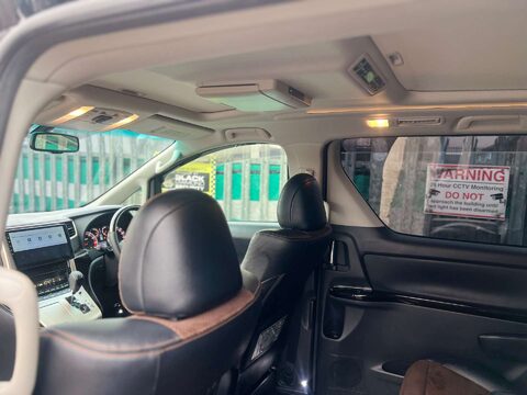 Toyota Alphard GOLDEN EYES II TWIN SUNROOF GRADE 4B WOW 36