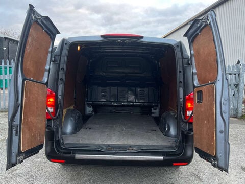 Mercedes-Benz Vito 2.1 Vito 114 Bluetec 38
