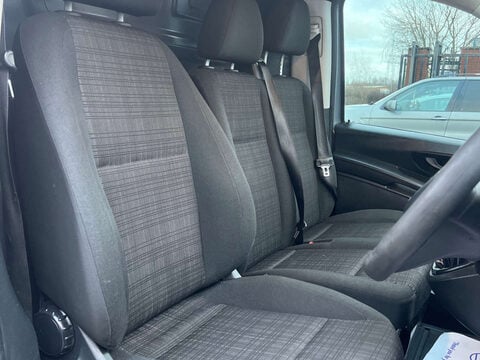 Mercedes-Benz Vito 2.1 Vito 114 Bluetec 3