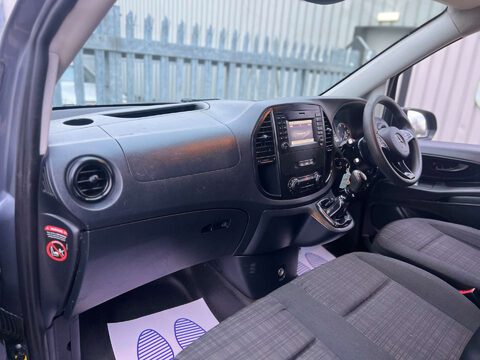 Mercedes-Benz Vito 2.1 Vito 114 Bluetec 19