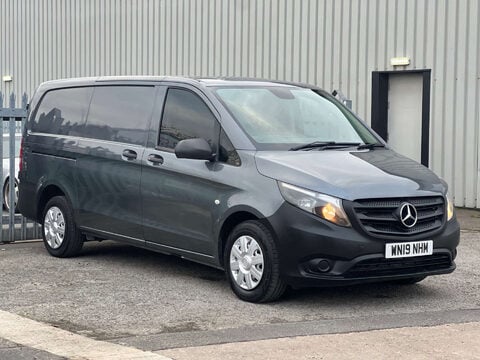 Mercedes-Benz Vito 2.1 Vito 114 Bluetec 1