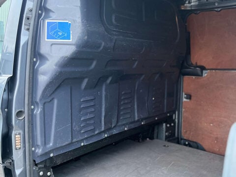 Mercedes-Benz Vito 2.1 Vito 114 Bluetec 40