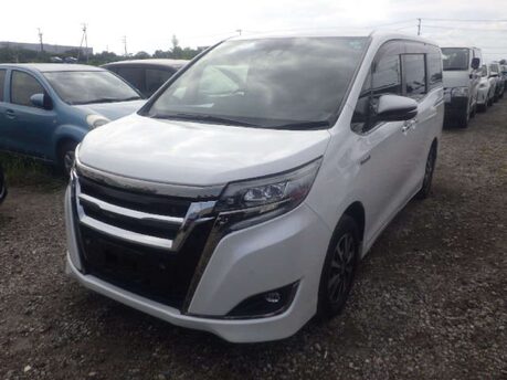 Toyota Voxy ESQUIRE SIMILAR TO NOAH VOXY 1.8 HYBRID PETROL 7 SEATER EURO 6 3