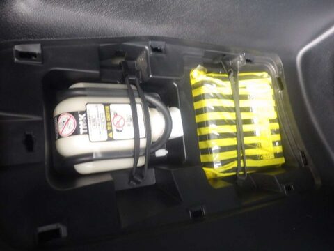 Toyota Voxy ESQUIRE SIMILAR TO NOAH VOXY 1.8 HYBRID PETROL 7 SEATER EURO 6 15