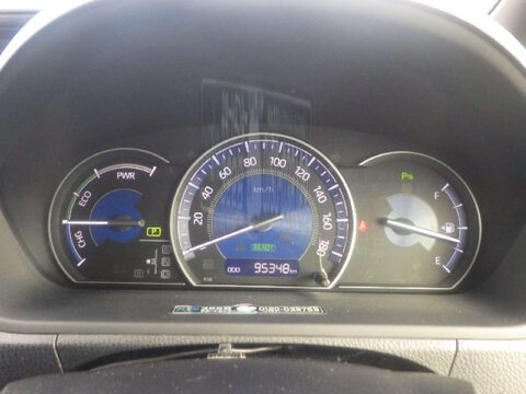 Toyota Voxy ESQUIRE SIMILAR TO NOAH VOXY 1.8 HYBRID PETROL 7 SEATER EURO 6 10