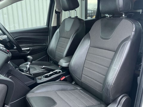 Ford Kuga 2.0 Kuga Titanium 4x2 TDCi 5dr 11