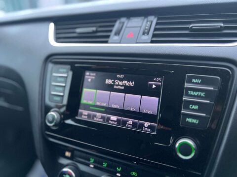 Skoda Octavia 2.0 Octavia Elegance TDI CR 5dr 29