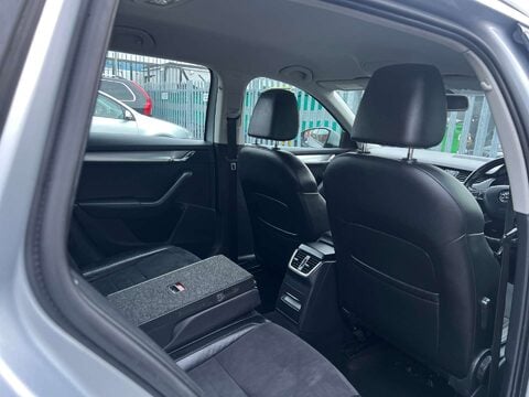 Skoda Octavia 2.0 Octavia Elegance TDI CR 5dr 15