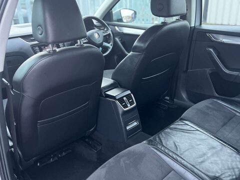 Skoda Octavia 2.0 Octavia Elegance TDI CR 5dr 20