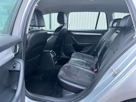 Skoda Octavia 2.0 Octavia Elegance TDI CR 5dr 19