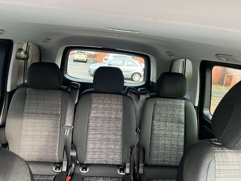 Mercedes-Benz Vito 2.1 116 CDI BlueTEC Panel Van 5dr Diesel G-Tronic+ RWD L1 Euro 6 (s/s) (163 49