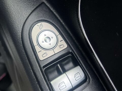 Mercedes-Benz Vito 2.1 116 CDI BlueTEC Panel Van 5dr Diesel G-Tronic+ RWD L1 Euro 6 (s/s) (163 43