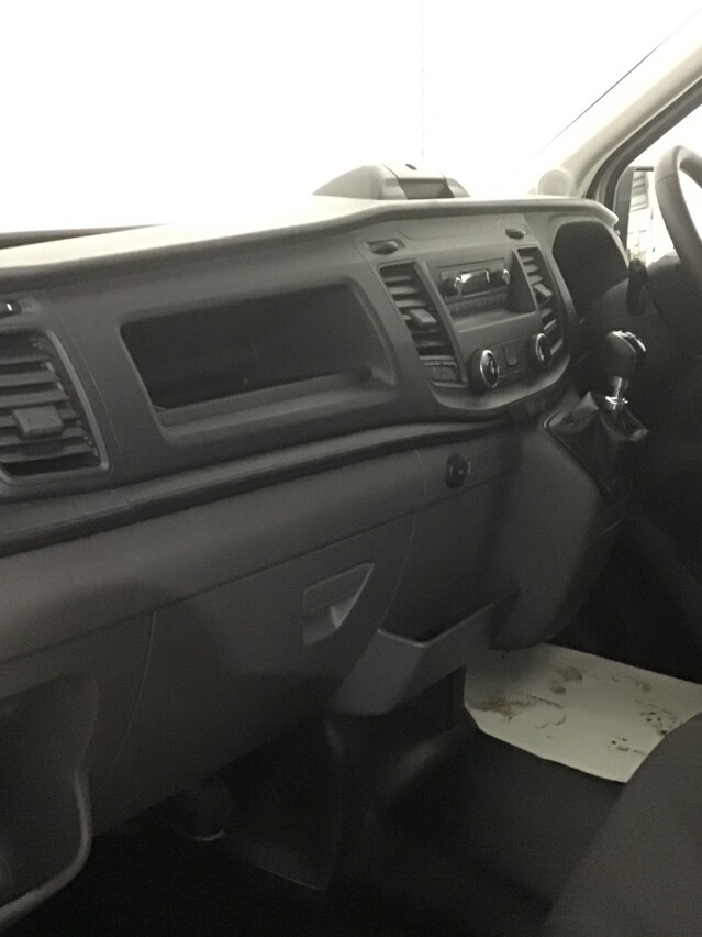 Ford Transit 350 L3 Low Floor Luton 2.0 EcoBlue 130ps