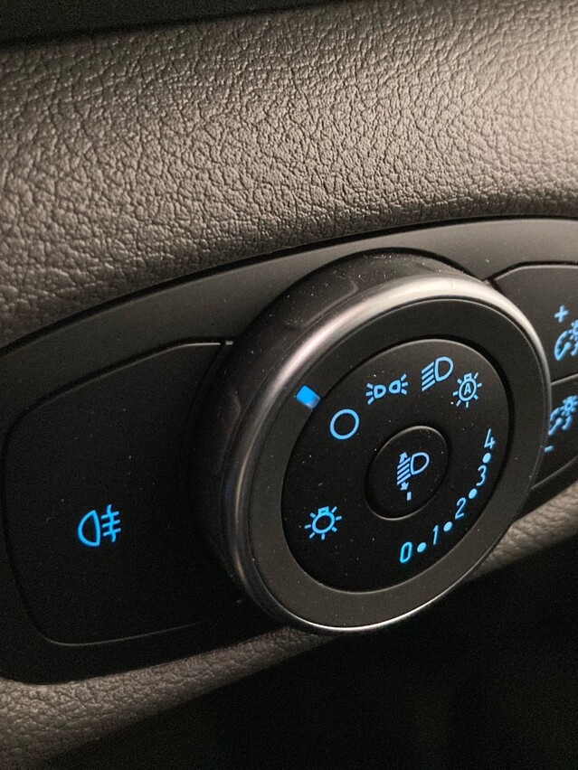 Ford Transit 350 L5 Low Floor Luton 2.0 EcoBlue 130ps