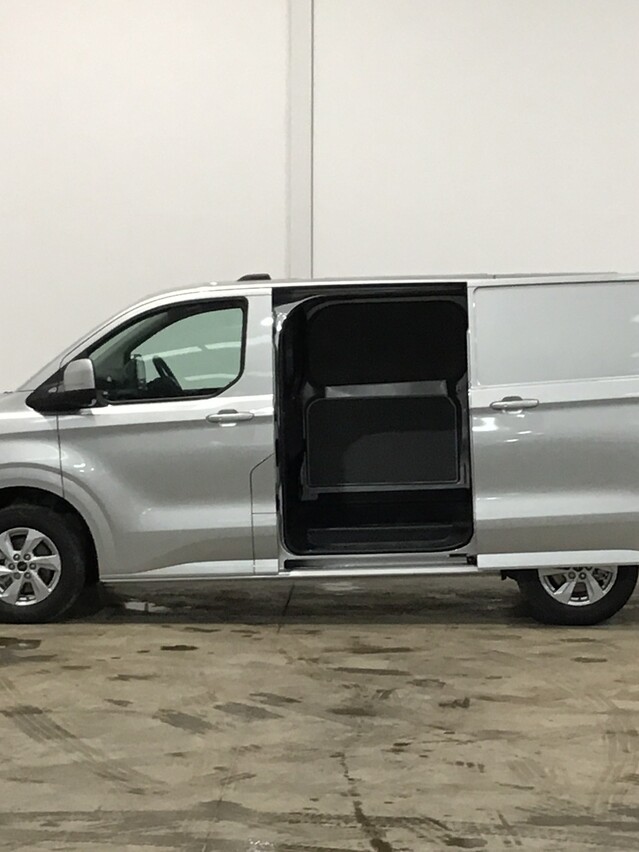 Ford Transit Custom 300L2 H1 Limited Van 2.0 Ecoblue 136ps - Moondust Silver