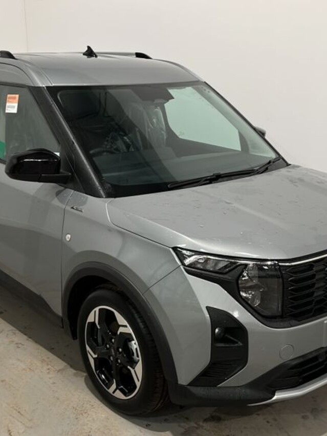 Ford Transit Courier 1.5 TDCi 100ps Active Van [6 Speed]