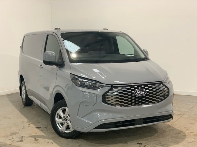 Ford E-Transit Custom 320L1 Limited 65kwh 100kw/136ps *ELECTRIC*