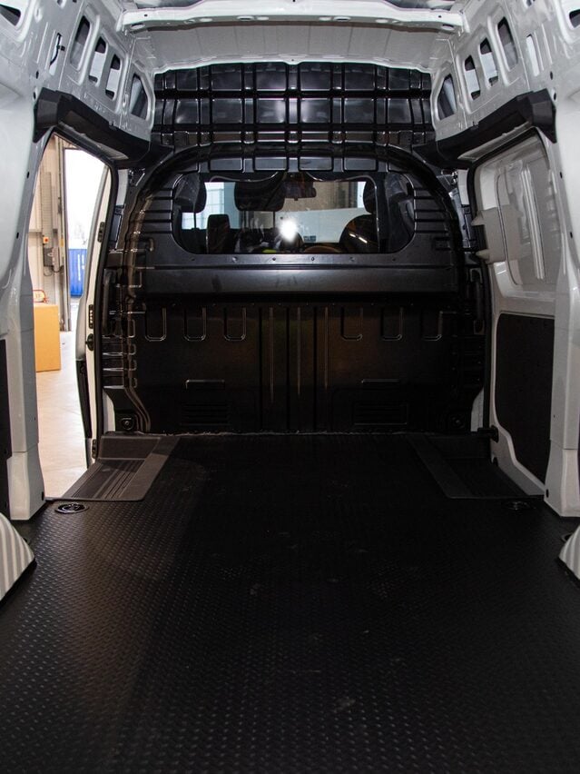 MAXUS DELIVER7