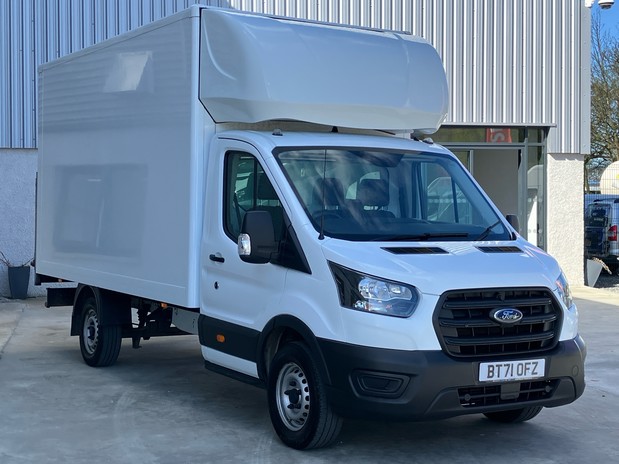 Ford Transit TRANSIT 350 L4 DIESEL FWD 2.0 Eco Blue 130ps Leader Luton Van Fitted With T 1