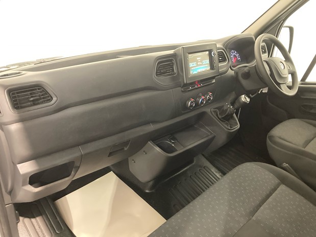 Vauxhall Movano MOVANO 3500 L3 DIESEL FWD 2.3 Turbo D 135ps H2 Van 3