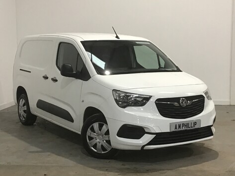 Vauxhall Combo COMBO CARGO L2 DIESEL 2300 1.5 Turbo D 100ps H1 Sportive Van