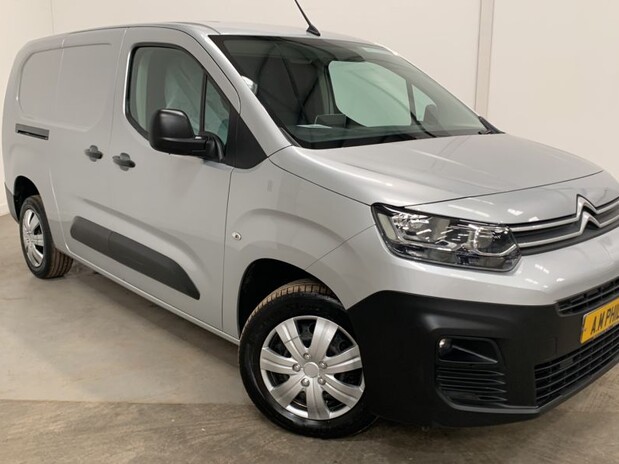 Citroen Berlingo Berlingo XL 1.5 Blue HDi 950Kg Enterprise 100ps 1