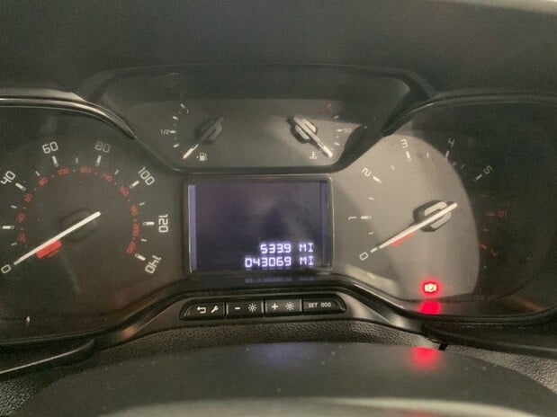 Citroen Berlingo Berlingo XL 1.5 Blue HDi 950Kg Enterprise 100ps 10