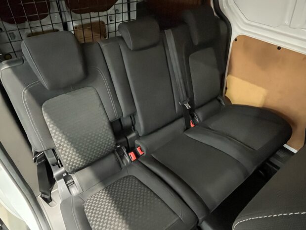 Ford Transit Connect TRANSIT CONNECT 230 L2 DIESEL 1.5 Eco Blue 120ps Trend D/Cab Van 14