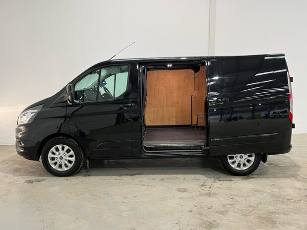 Ford Transit Custom TRANSIT CUSTOM 300 L1 DIESEL FWD 2.0 Eco Blue 130ps H1 Limited Van Automati 22