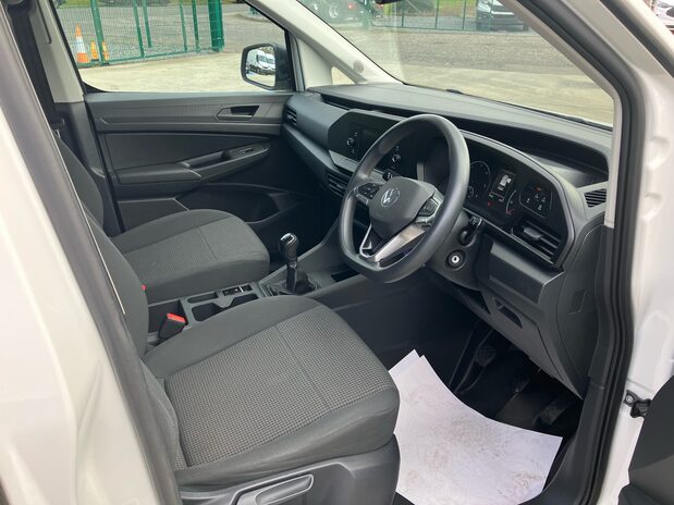 Volkswagen Caddy VOLKSWAGEN CADDY MAXI C20 COMMERCE 2.0 TDI 102PS 11