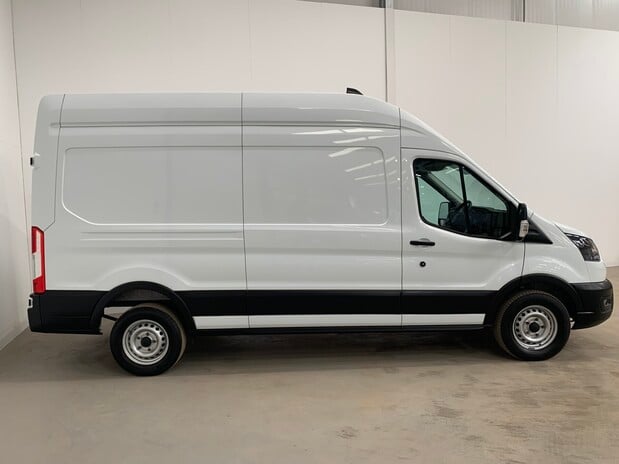 Ford Transit Transit 2.0 EcoBlue 350L2 130ps H3 Leader RWD Van 5