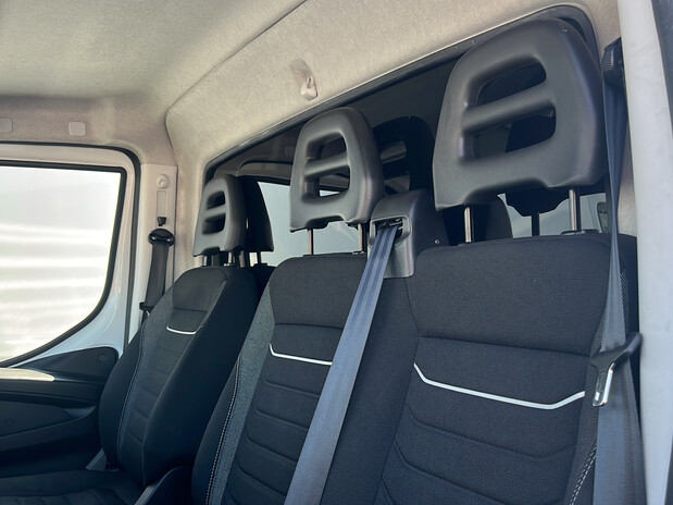 Iveco Daily DAILY 35S14 3750 Luton Fitted With Tailift 9