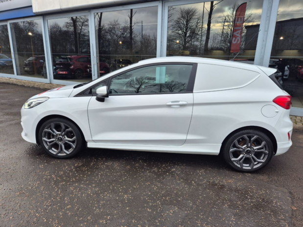 Ford Fiesta 1.0 EcoBoost 125 Sport Van 8