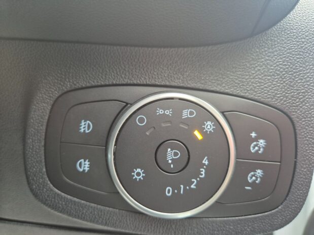 Ford Fiesta 1.0 EcoBoost 125 Sport Van 12