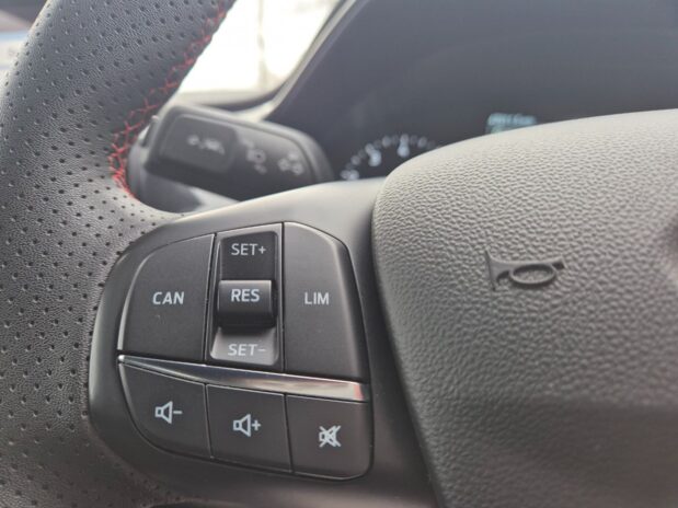 Ford Fiesta 1.0 EcoBoost 125 Sport Van 15