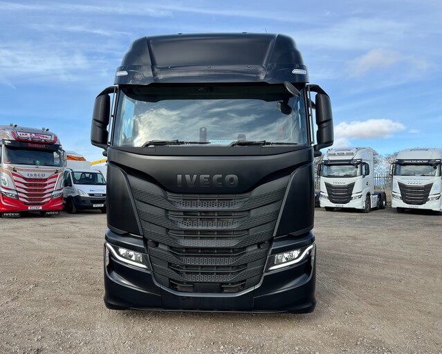 Iveco S-Way 490 Active Time Transporter Cab *NEW*