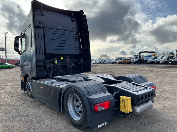 Iveco S-Way 490 Active Time Transporter Cab *NEW* 7