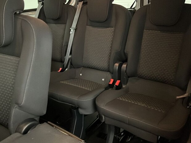 Ford Transit Custom 2.0 Eco Blue 320 L2 130ps H1 Trend 9 Seater Minibus 9