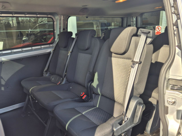 Ford Transit Custom 2.0 Eco Blue 320 L2 130ps H1 Trend 9 Seater Minibus 9