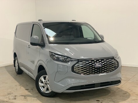 Ford Transit Custom 320L1 Limited 65kwh 100kw/136ps *ELECTRIC-NEW*