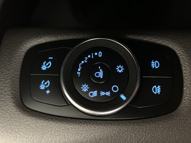 Ford Transit Custom Transit Custom 300L2 2.0 EcoBlue 130ps H1 Roof Trend Van 19