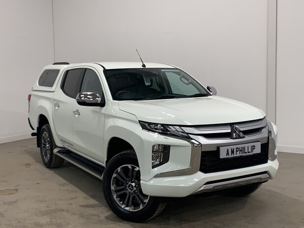 Mitsubishi L200 L200 Double Cab DI-D 150 Barbarian 4WD 1