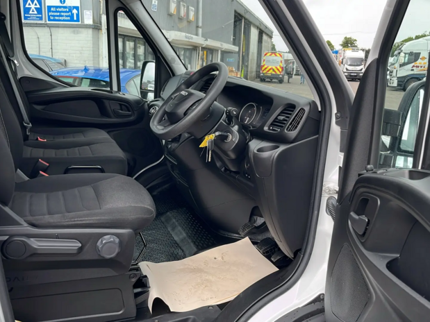 Iveco Daily DAILY 35C14 DIESEL 2.3 Business Tipper 3450 WB 15