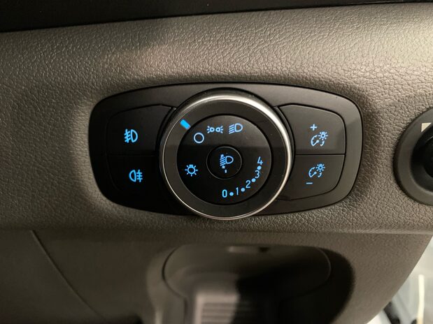 Ford Transit TRANSIT 350 L4 DIESEL RWD 2.0 ECO BLUE 130PS H3 LEADER VAN 16