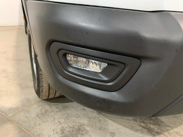 Ford Transit TRANSIT 350 L4 DIESEL RWD 2.0 ECO BLUE 130PS H3 LEADER VAN 5