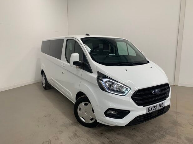 Ford Transit Custom TRANSIT CUSTOM 320 L2 DIESEL FWD 2.0 Eco Blue 130ps Low Roof 9-Seater Trend 1
